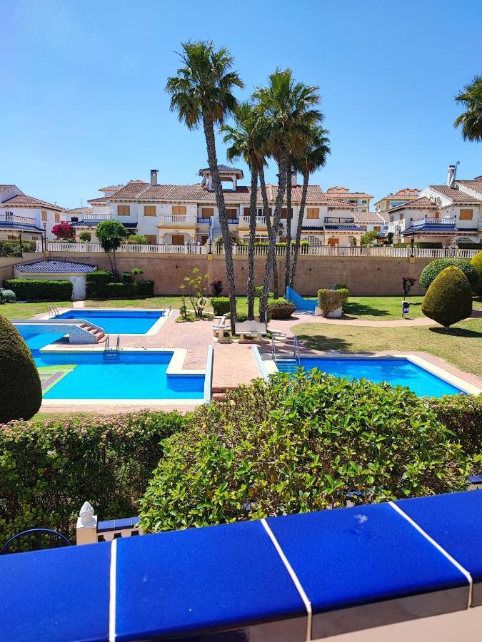 Bungalow Con Terraza La Mata La Mata  Eksteriør billede